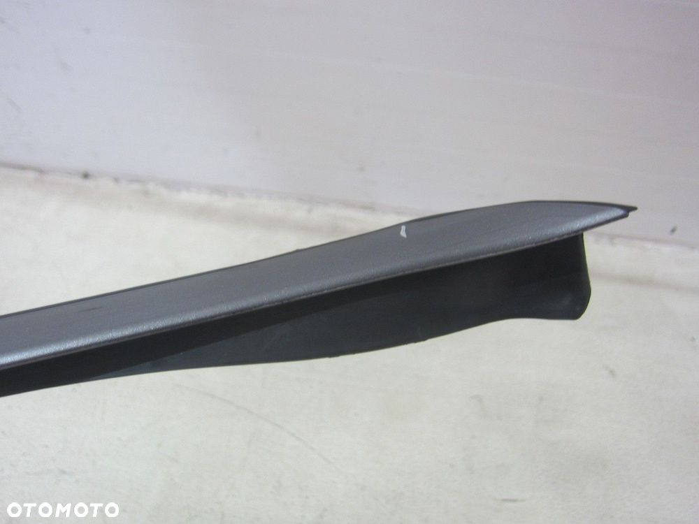 BMW X3 F25 LISTWA ZGARNIAJĄCA SZYBY LEWA SZARA SPACE GREY A52 51317286179 - 6
