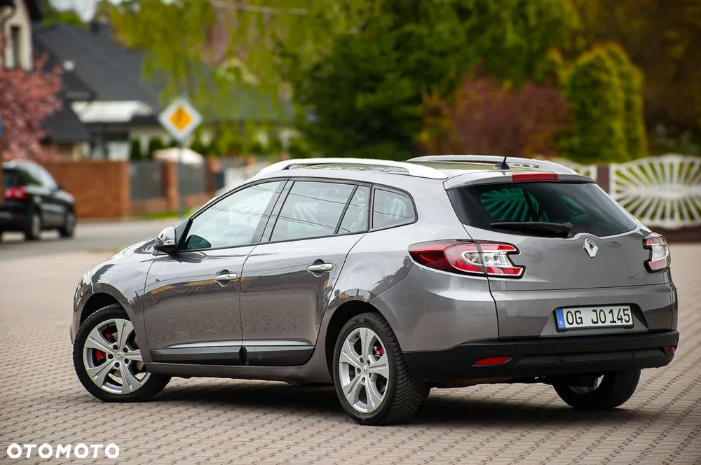 Renault Megane TCe 180 Dynamique - 11