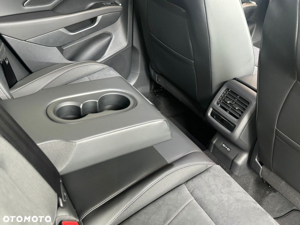 Volkswagen T-Roc 1.5 TSI Style DSG - 11