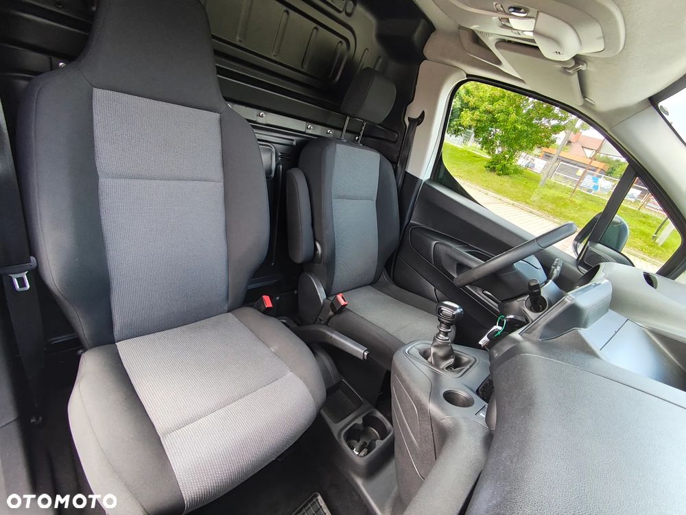 Opel Combo - 21