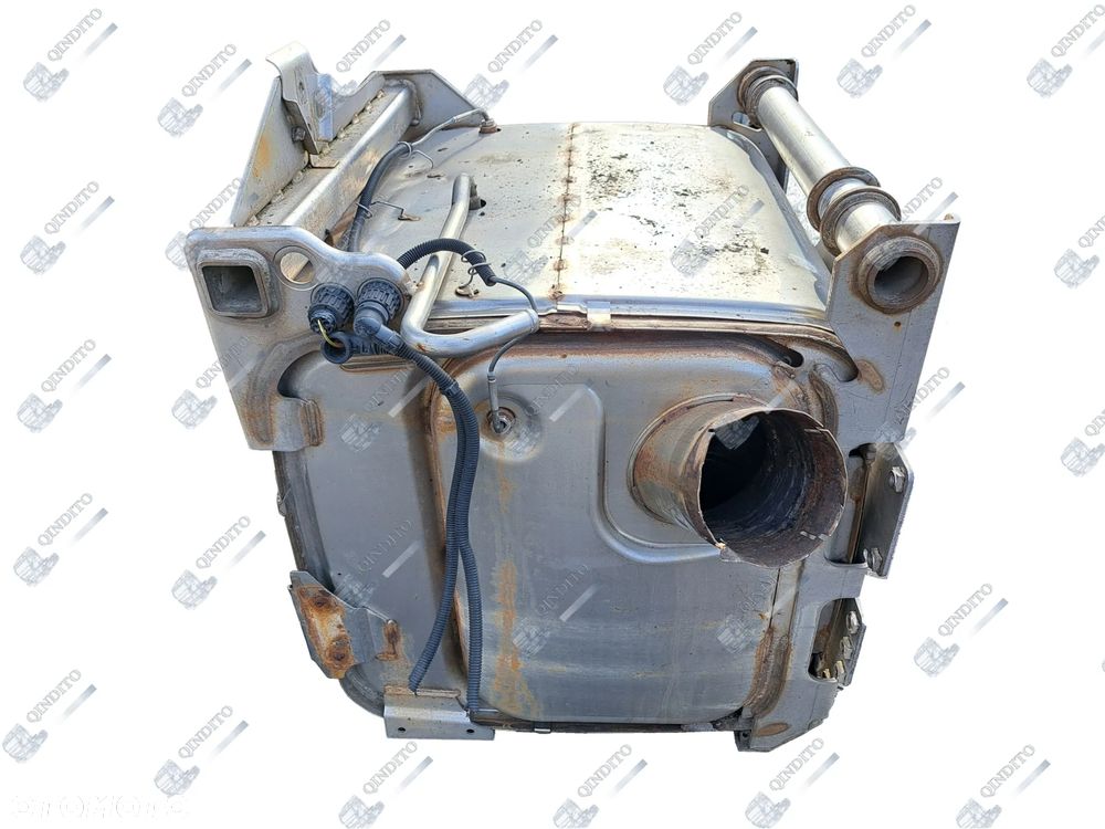KATALIZATOR TŁUMNIK MERCEDES ACTROS MP2 MP3 EURO 5 - 1