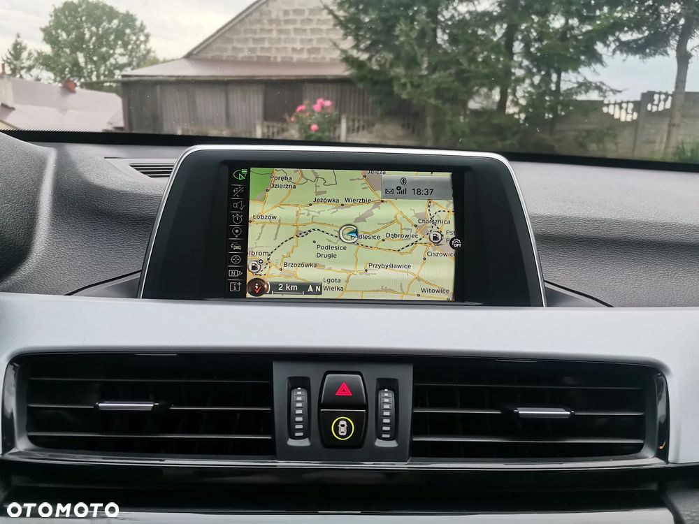 BMW X1 sDrive18d - 21