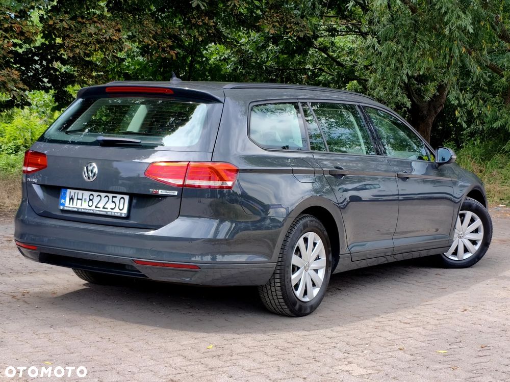 Volkswagen Passat 1.6 TDI BMT City - 26