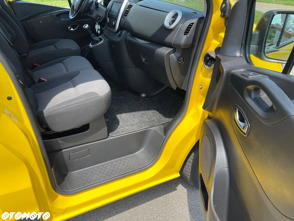 Renault Trafic - 28