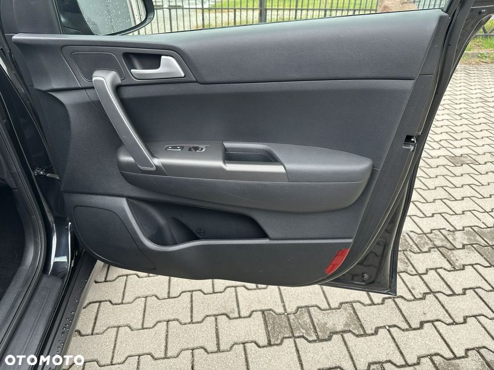Kia Sportage - 14