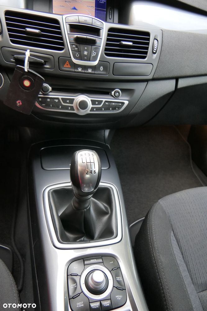 Renault Laguna 2.0 16V 140 Emotion - 25