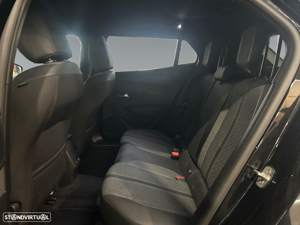 Peugeot 2008 1.2 Hybrid Allure e-DCS6 - 14