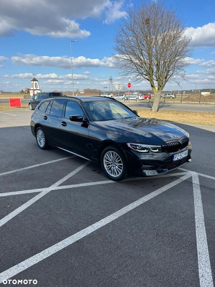 BMW Seria 3 320d Sport Line - 1