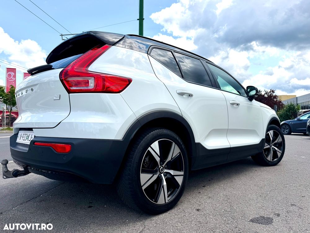 Volvo XC 40 Recharge Twin Motor AWD Plus - 3