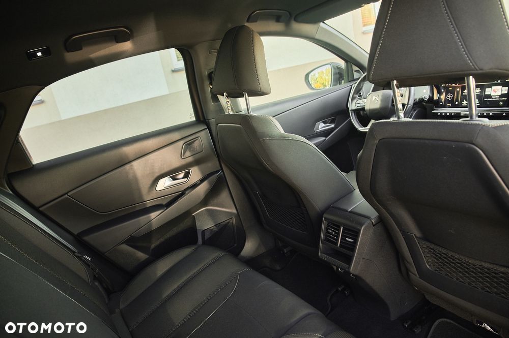 DS Automobiles DS 7 Crossback 1.5 BlueHDi Bastille + - 26