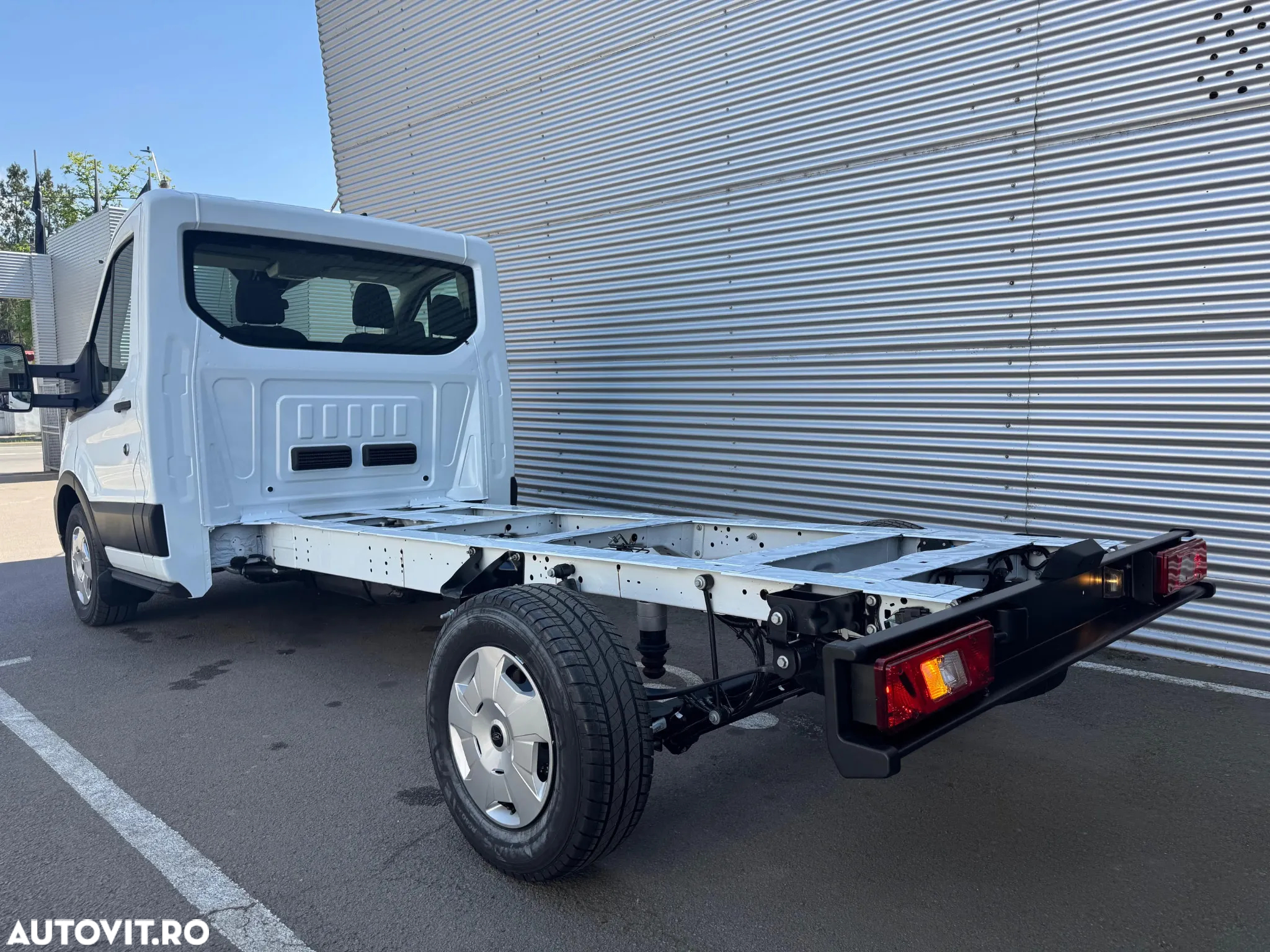 Ford Transit - 14