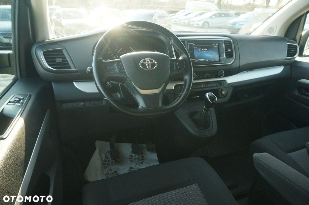 Toyota Proace Verso 2.0 D4-D Long Business - 17