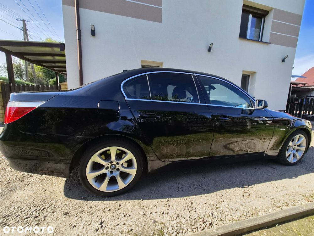 BMW 530D 2006 photo 4