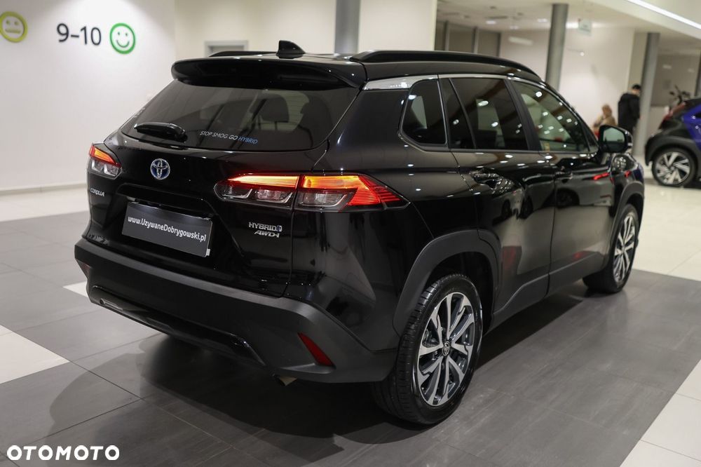 Toyota Corolla Cross - 11