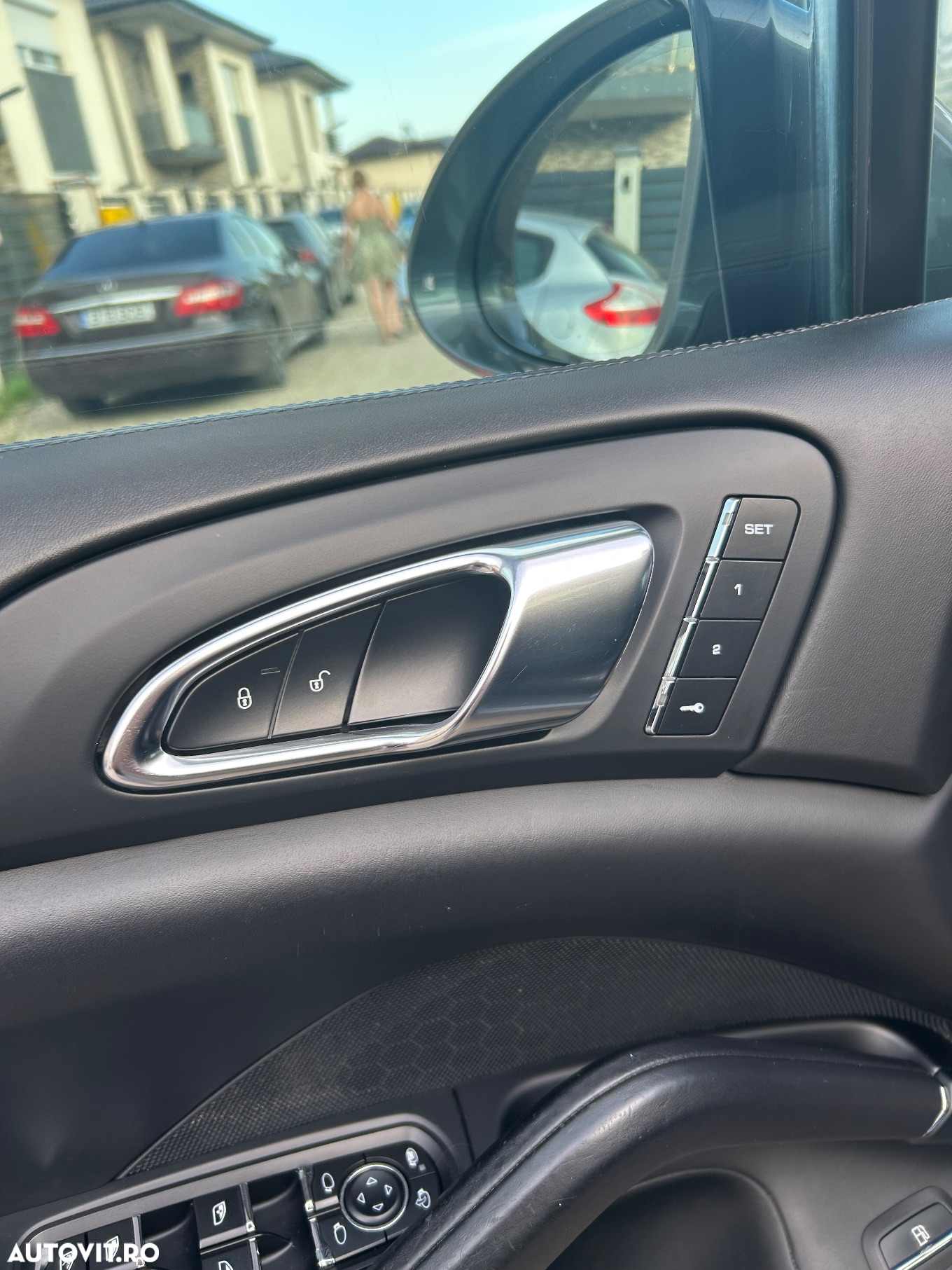 Porsche Cayenne S E-Hybrid Platinum Edition - 17
