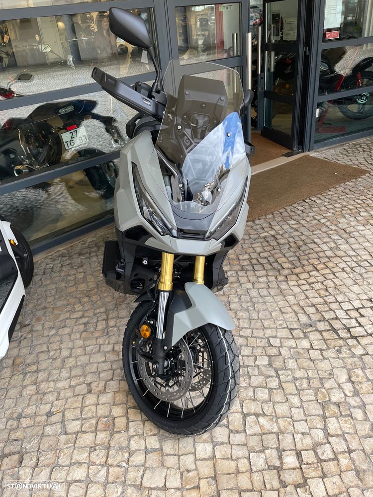 Honda X-ADV X adv 750 - 9