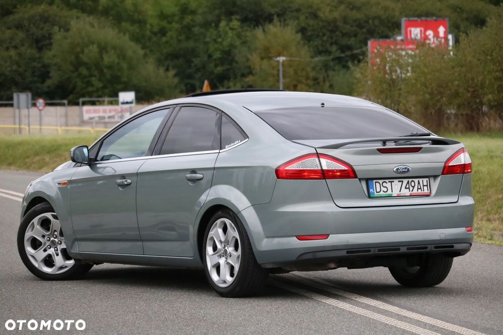 Ford Mondeo 2.0 TDCi Titanium X - 36