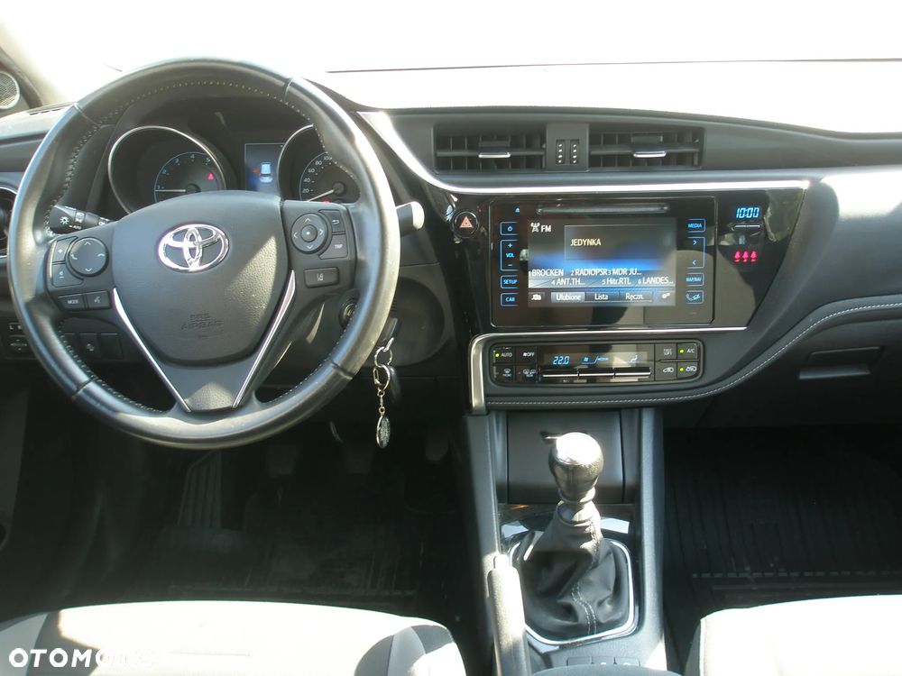 Toyota Auris 1.2 T Prestige - 23