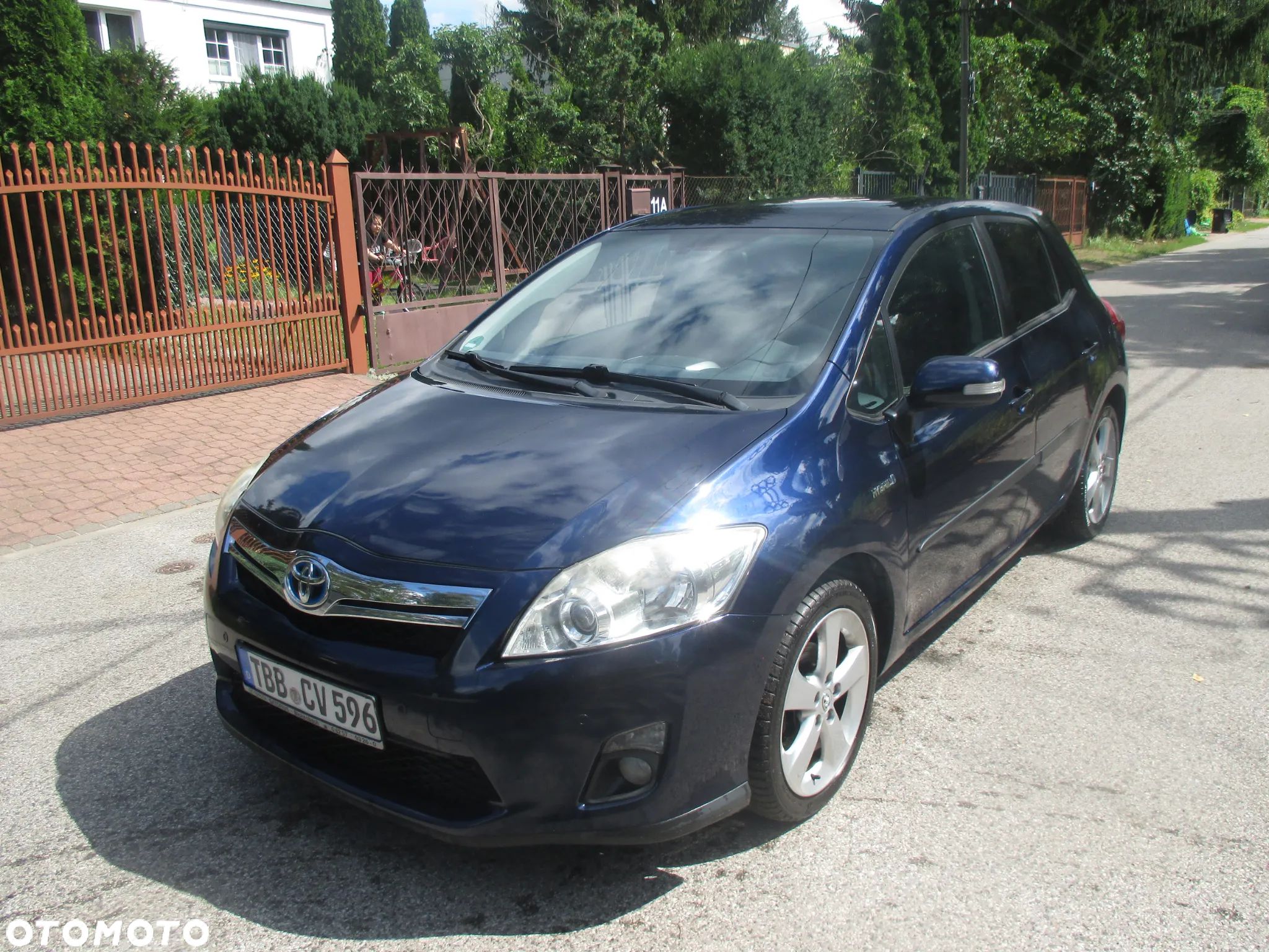 Toyota Auris 1.8 HSD Luna - 1