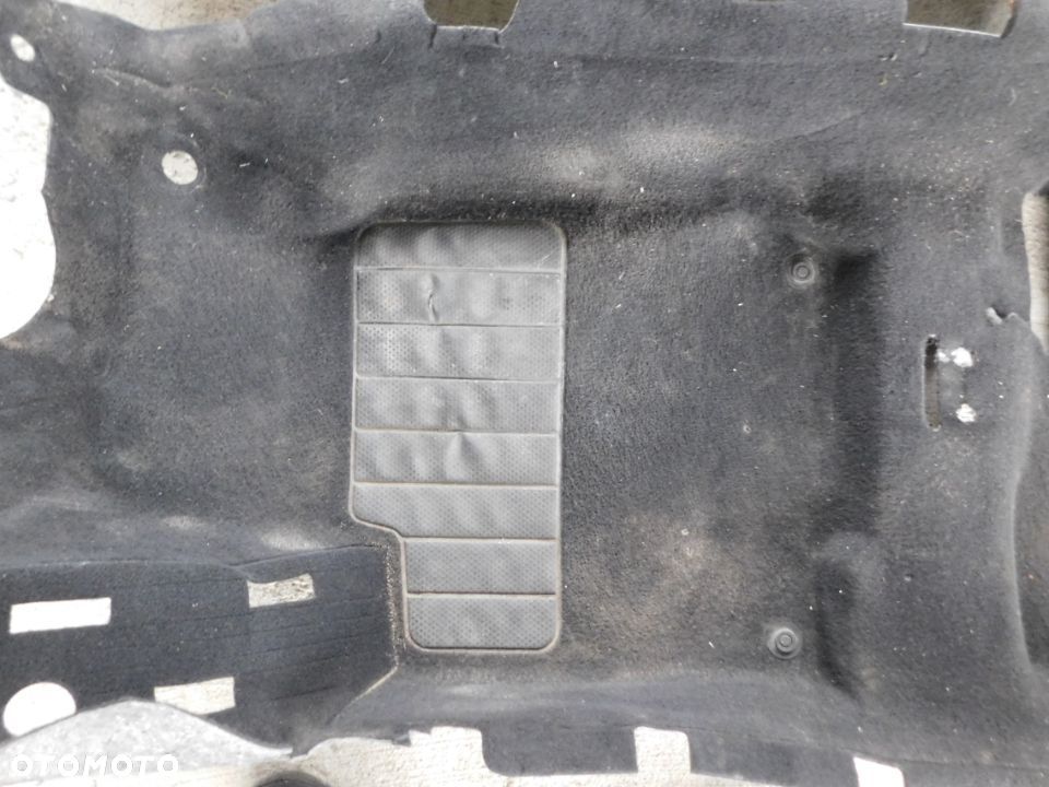 dywan podłoga wnętrza VW GOLF IV 5D kombi - 3