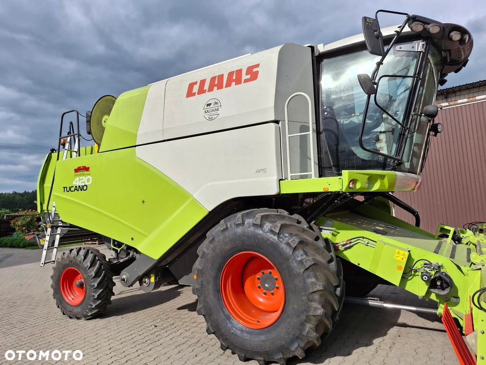 Claas tucano 420 - 1