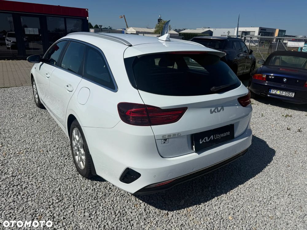 Kia Ceed 1.5 T-GDI M - 7