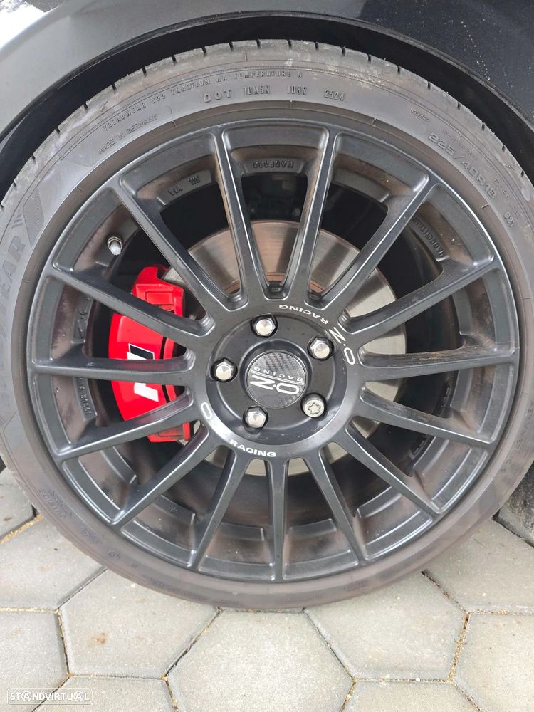 Hyundai i20 N 1.6 T-GDi Performance Pack+TT - 31