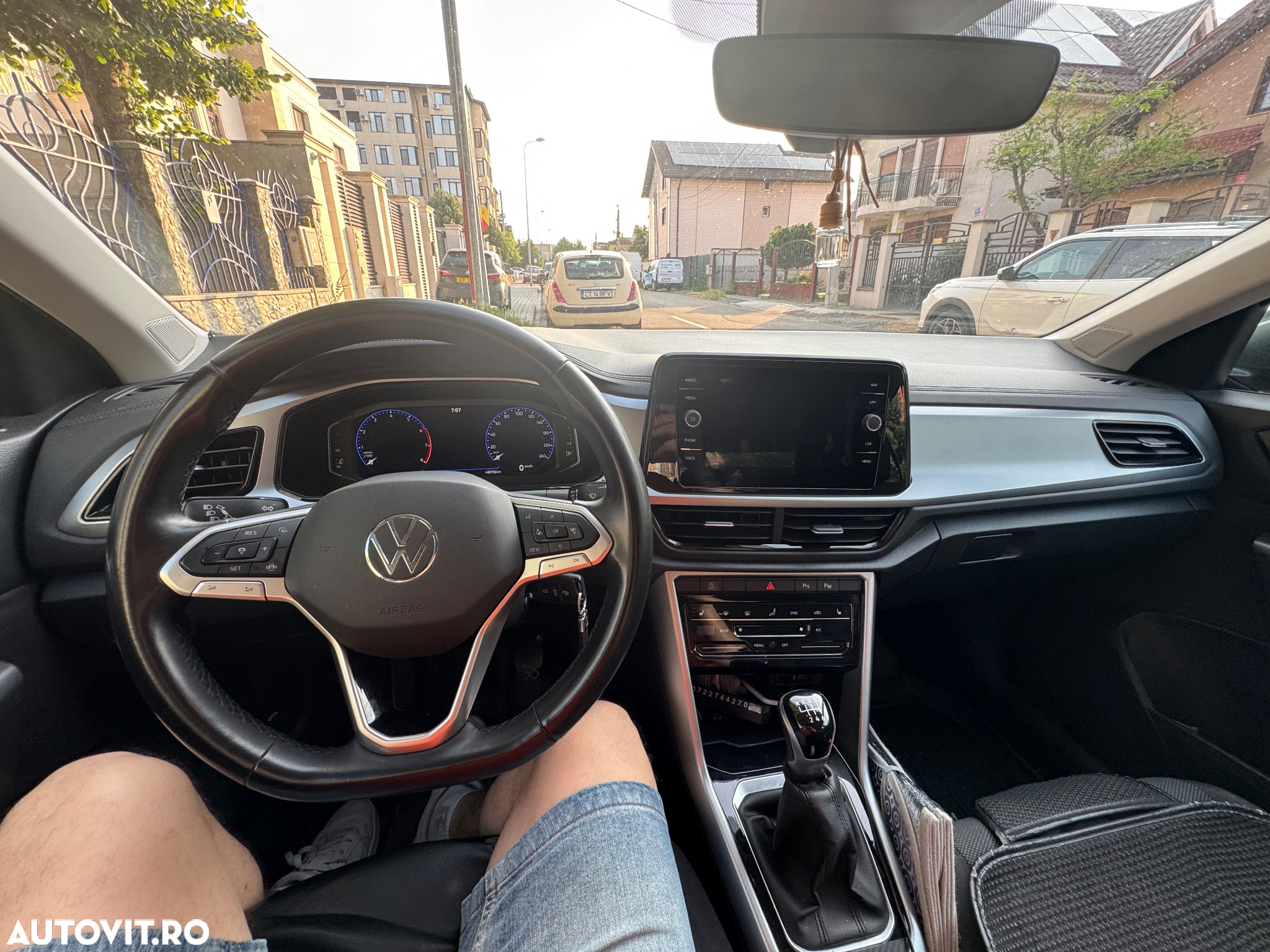 Volkswagen T-ROC 1.0 TSI Life - 7