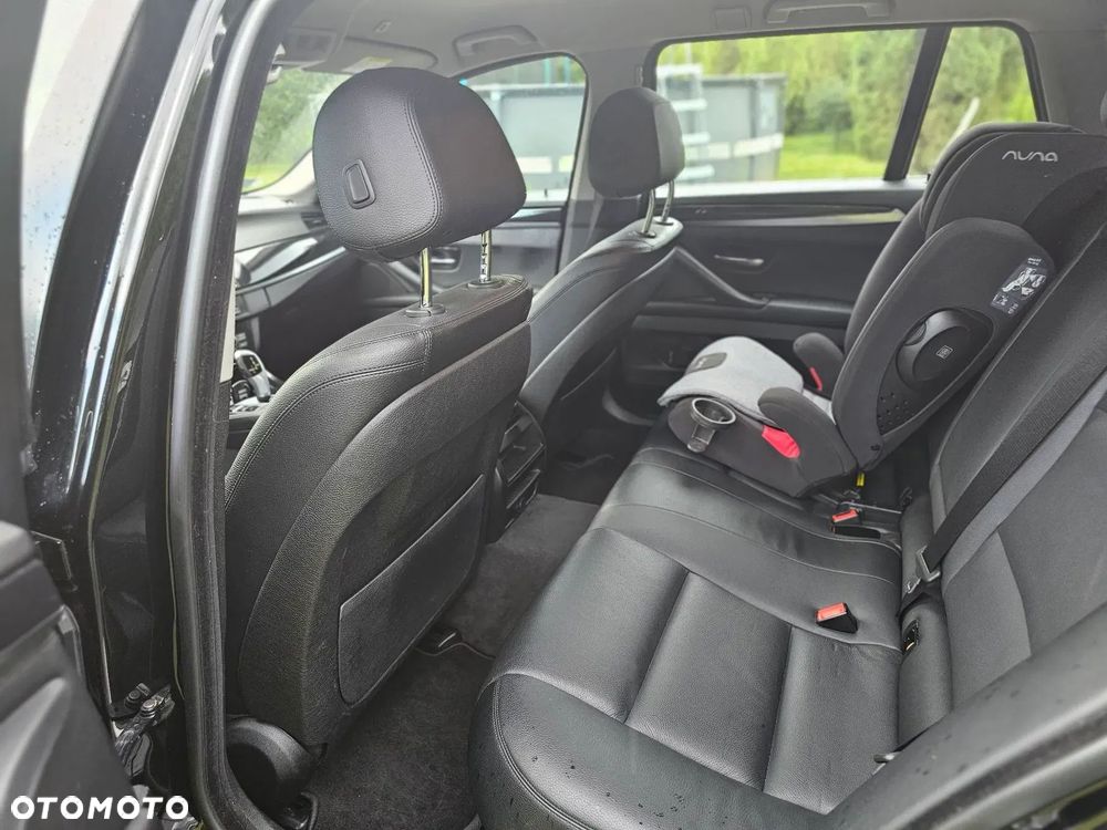 BMW Seria 5 520d - 9