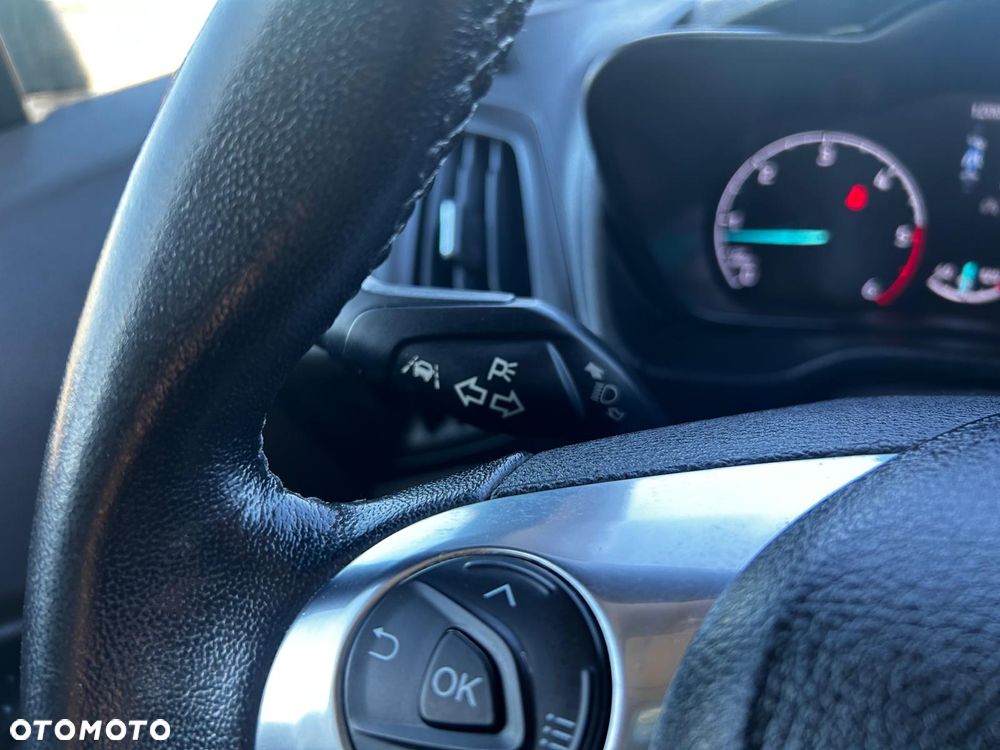 Ford Transit Connect - 28