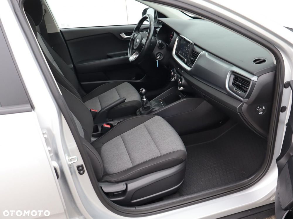 Kia Stonic 1.2 M - 6