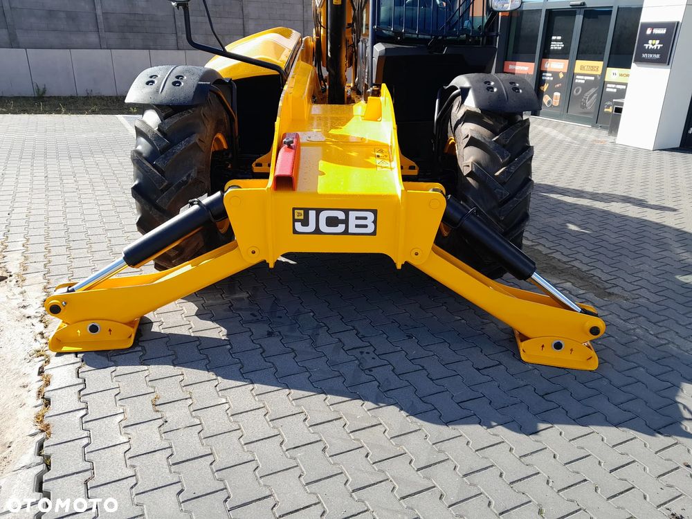 JCB 540-140 - 17