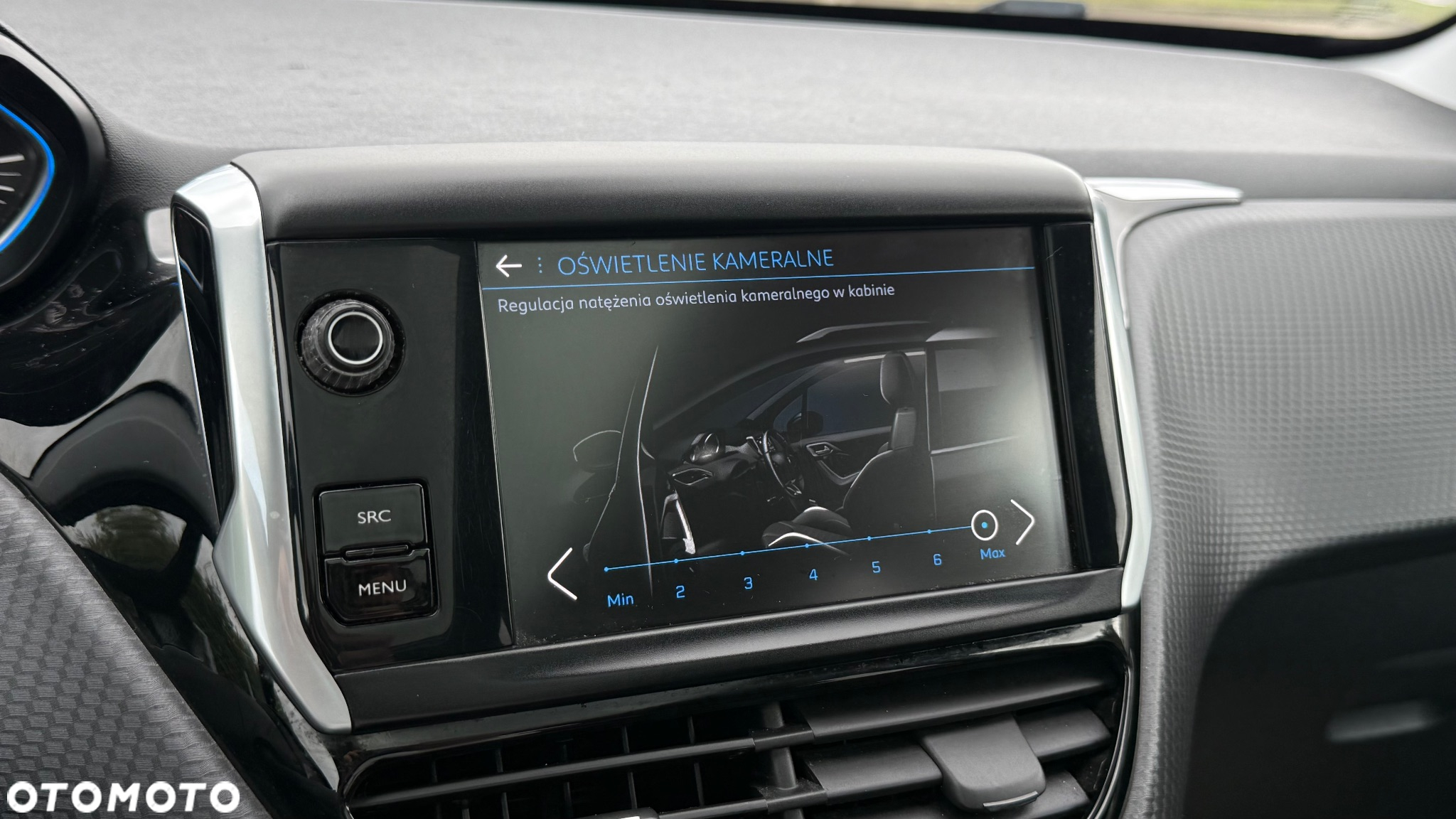 Peugeot 2008 1.6 BlueHDi Allure - 24