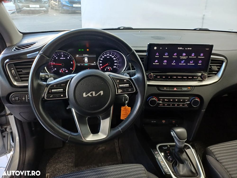Kia Ceed - 6