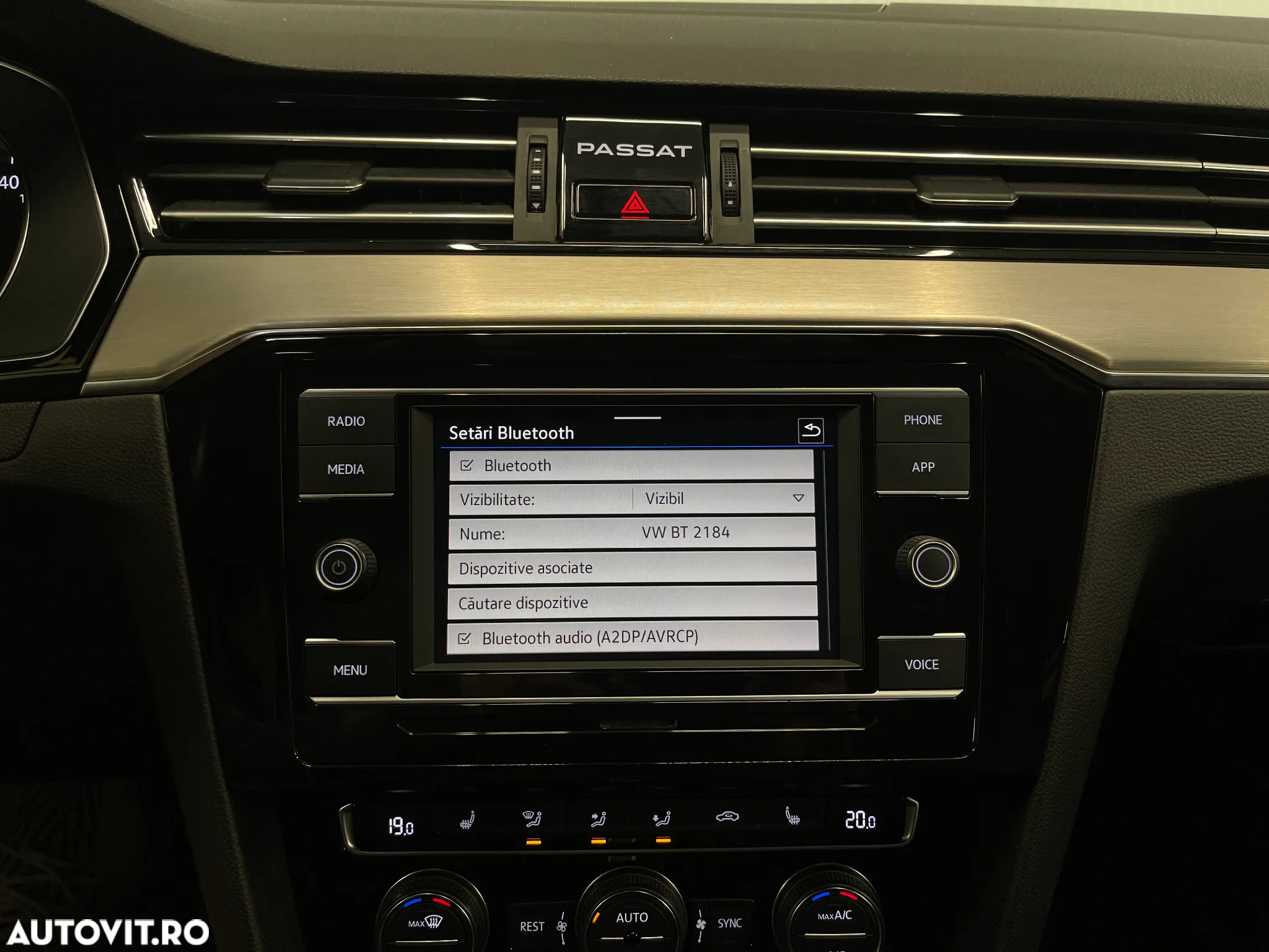 Volkswagen Passat 2.0 TDI DSG Highline - 13