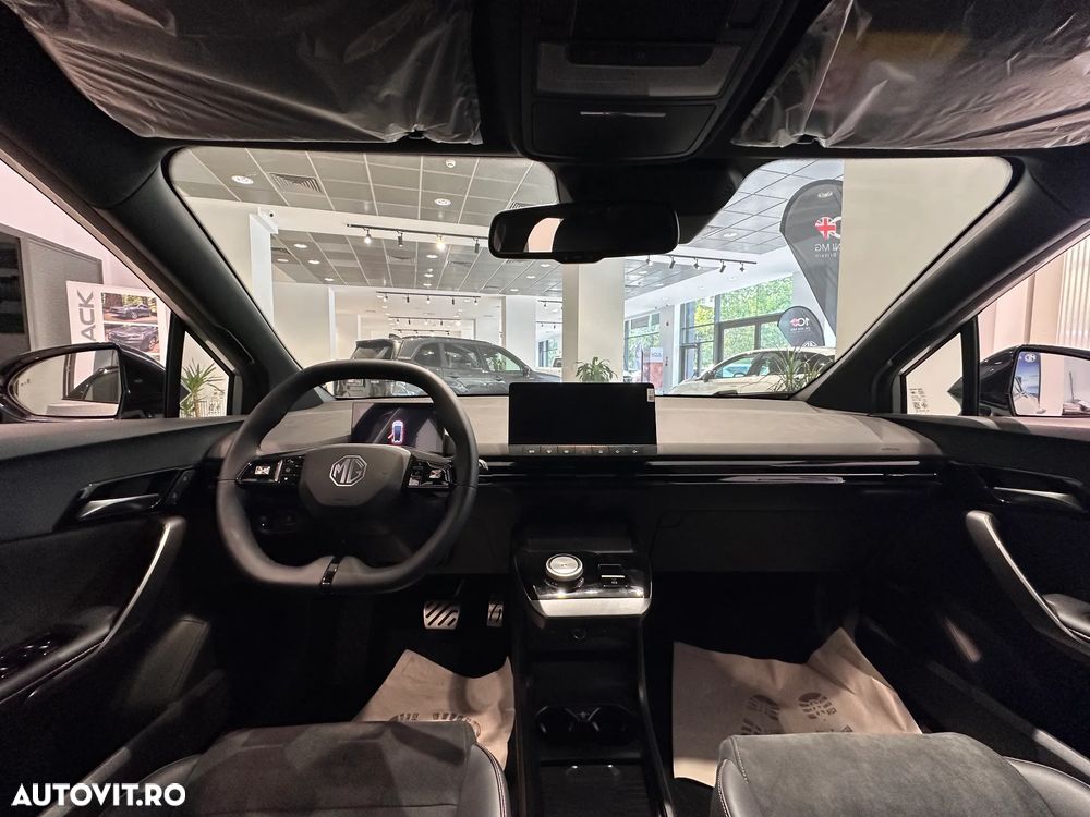 MG MG4 EV 64 kWh XPower - 8