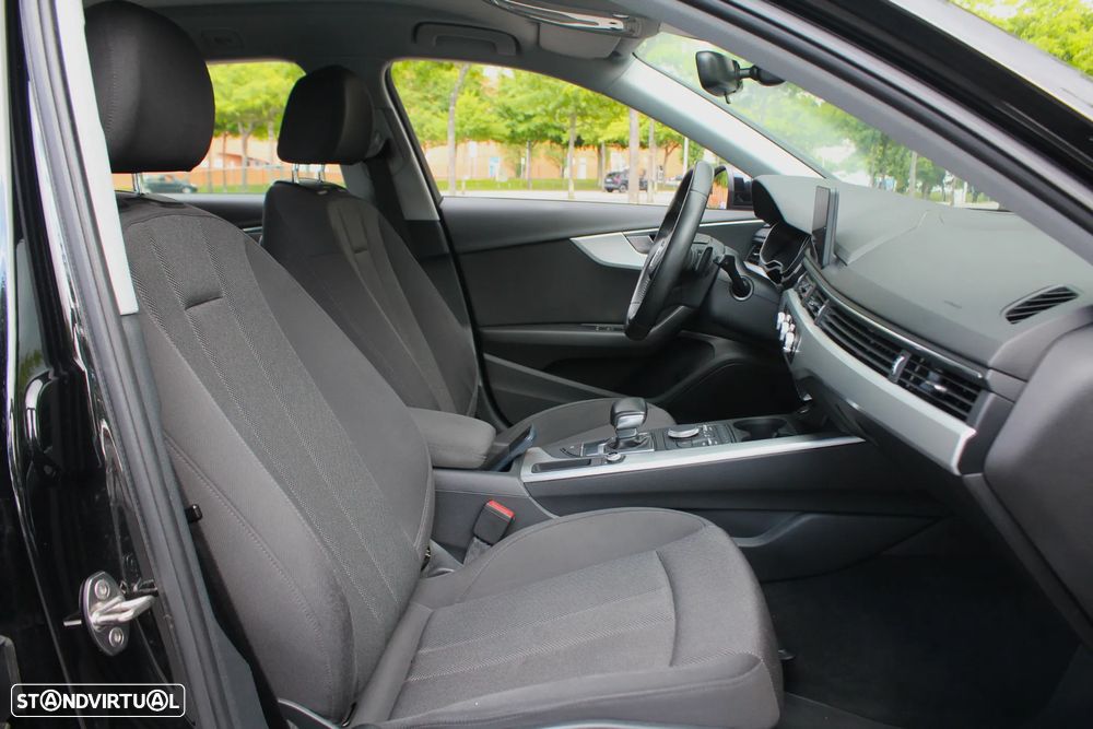 Audi A4 Avant 2.0 TDI Advance S tronic - 46