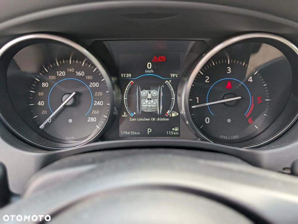Jaguar XE 20d Prestige - 13