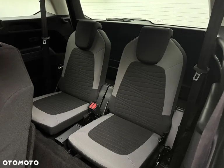 Citroën C4 Grand Picasso e-HDi 115 Intensive - 27