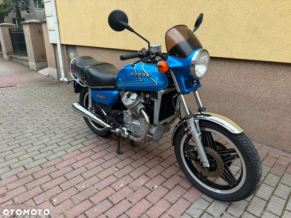 Honda CX - 19