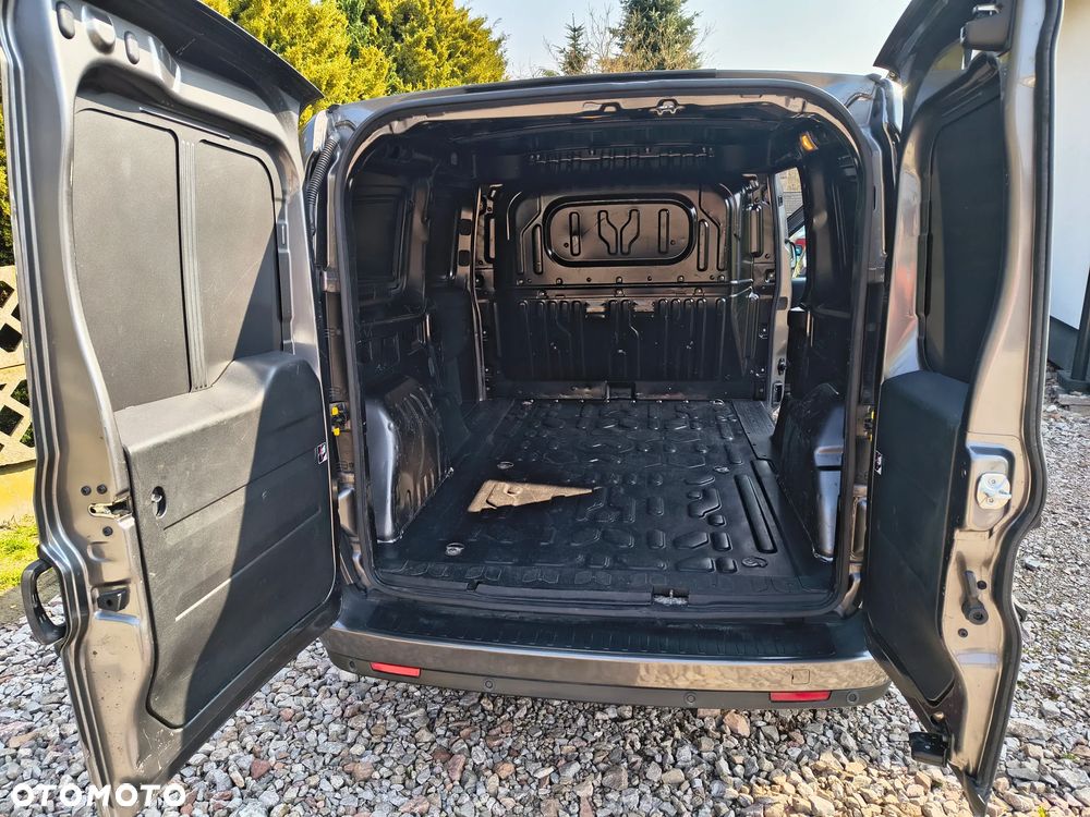 Fiat DOBLO ll LIFT - 8