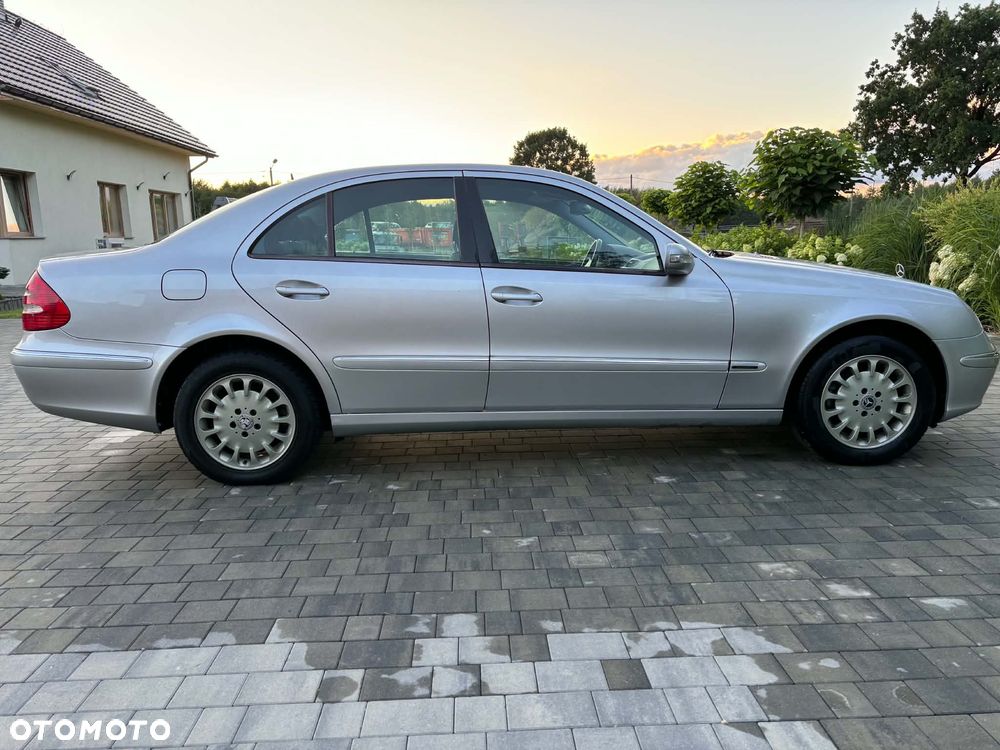 Mercedes-Benz Klasa E - 4