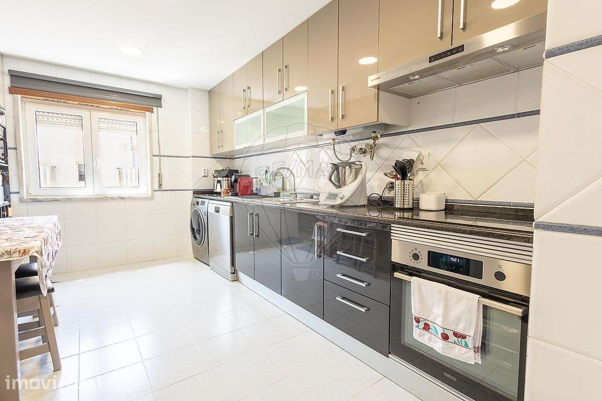 Apartamento T3 para venda - Grande imagem: 2/40