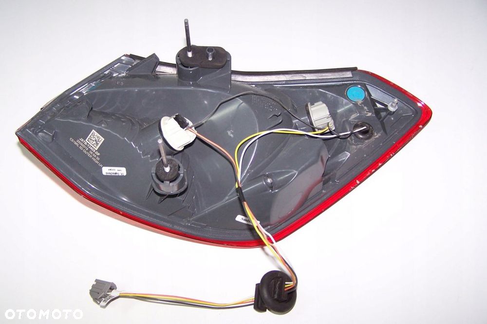 Ford Focus mk4 hatchback lampa tylna - 4