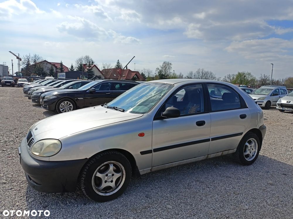 Daewoo Lanos - 1