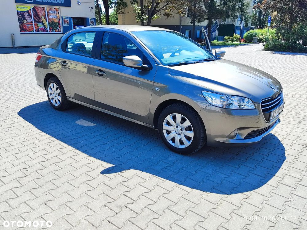 Peugeot 301 1.2 Pure Tech Access - 1
