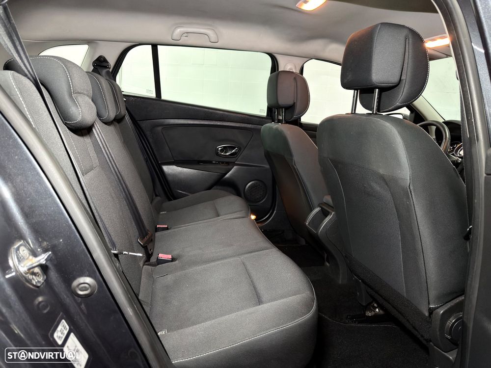 Renault Mégane Sport Tourer 1.5 dCi Dynamique S - 10