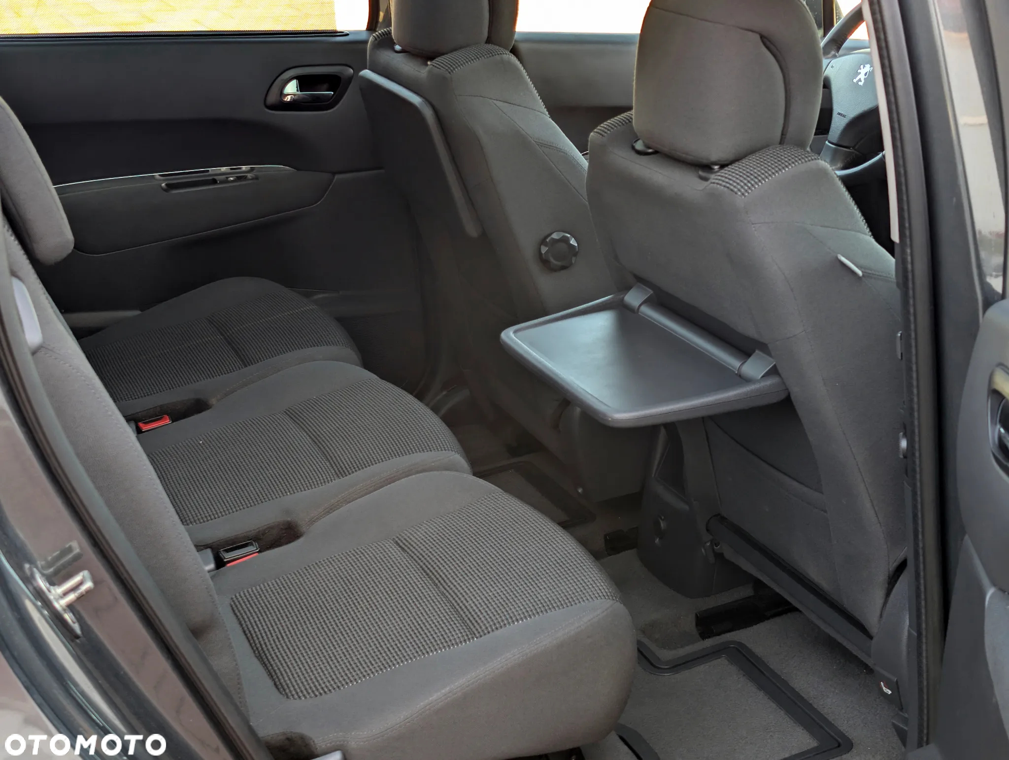 Peugeot 5008 1.6 HDi Active 7os - 30
