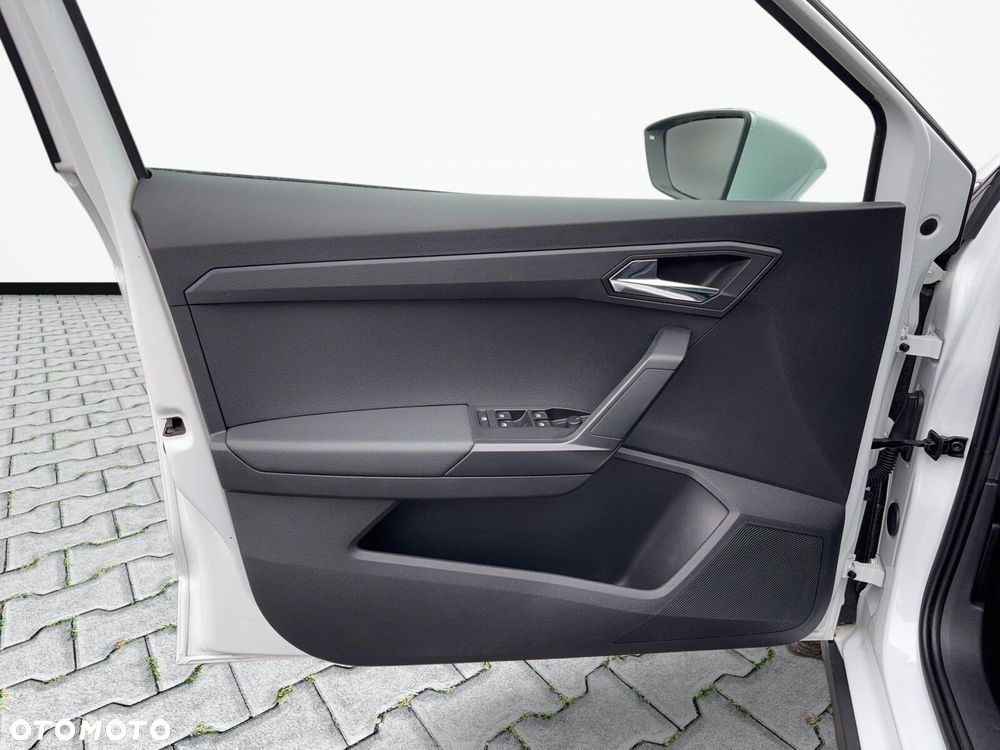 Seat Arona - 11