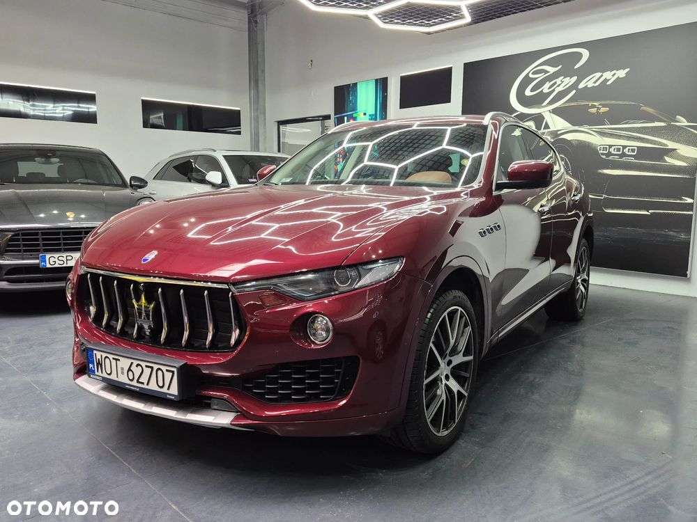 Maserati Levante Diesel Granlusso - 3